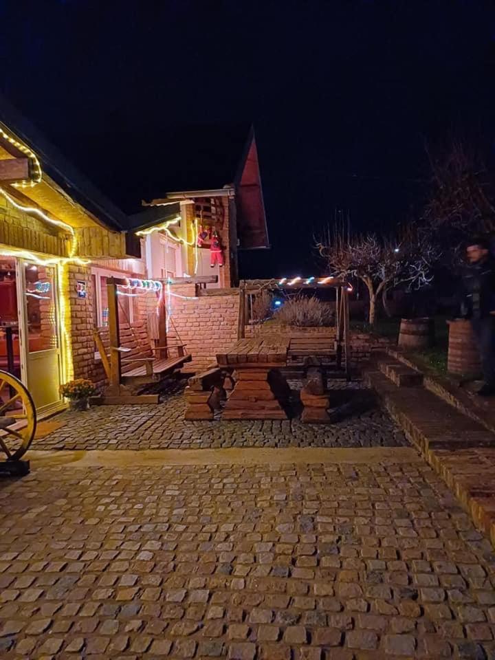 Matanovi Dvori Villa Bród Kültér fotó