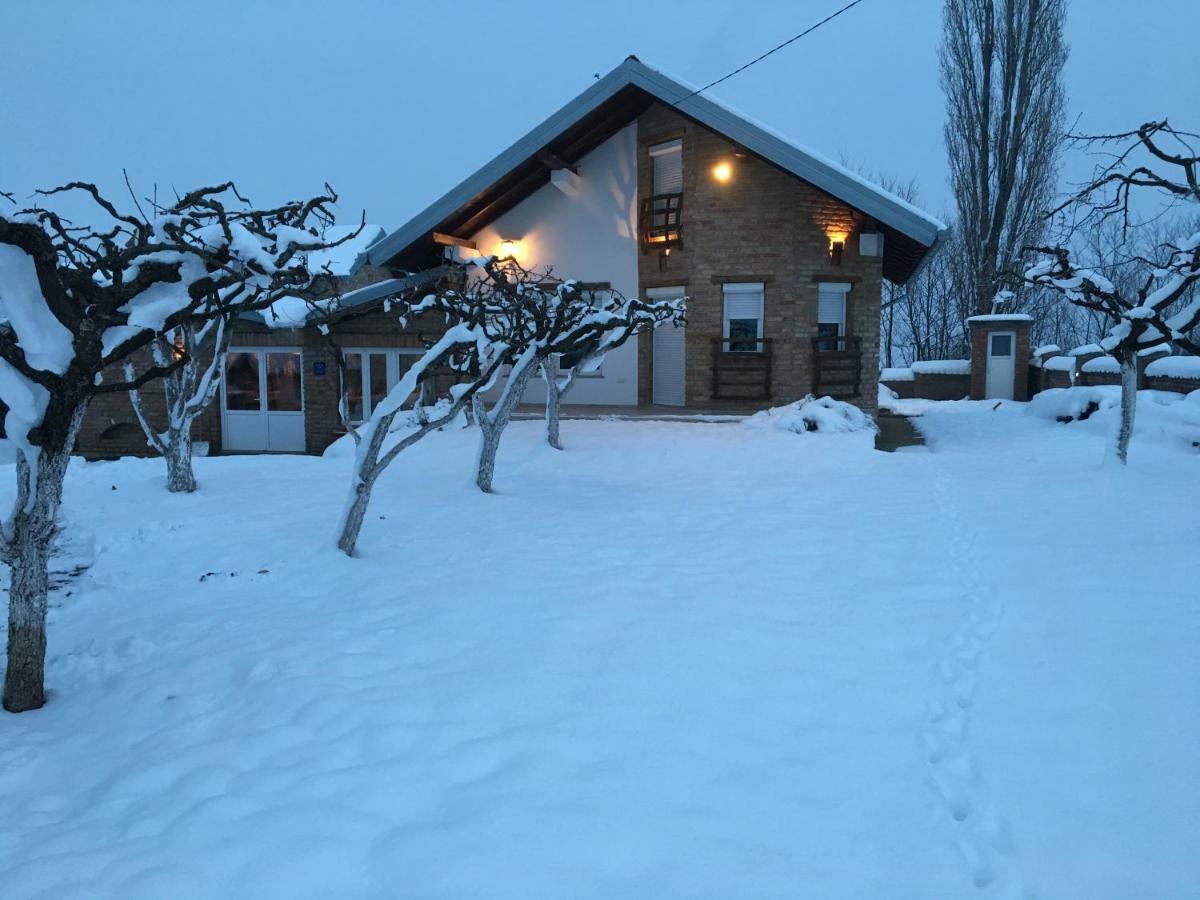 Matanovi Dvori Villa Bród Kültér fotó