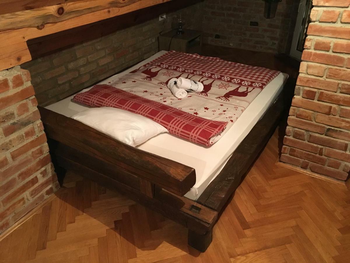 Matanovi Dvori Villa Bród Kültér fotó